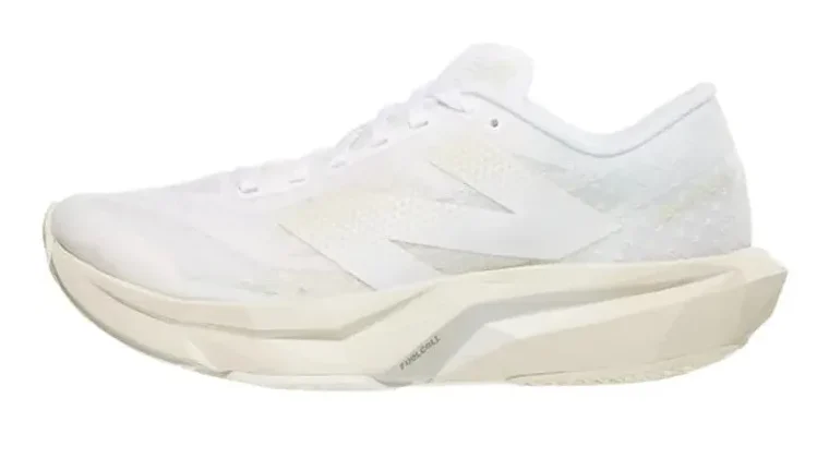 New Balance FuelCell Rebel v4