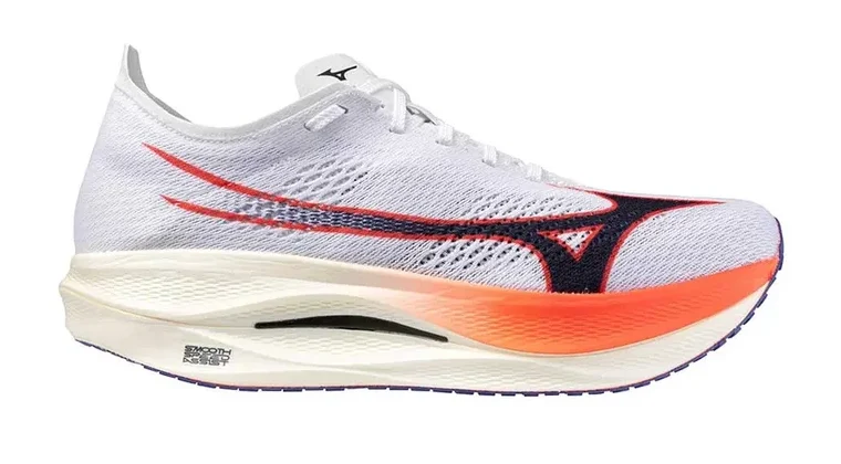 Mizuno Wave Rebellion Pro Lo 3