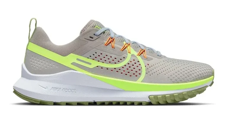 Nike React Pegasus Trail 4